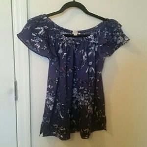 Loft sholder open blouse xsp